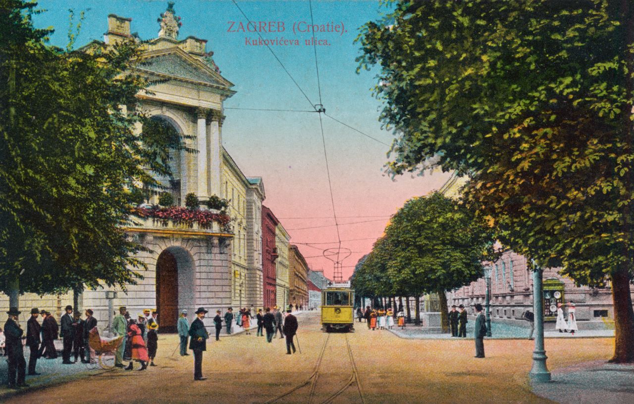 Kukovićeva ulica (današnja Hebrangova), kolorirana razglednica oko 1912. godine